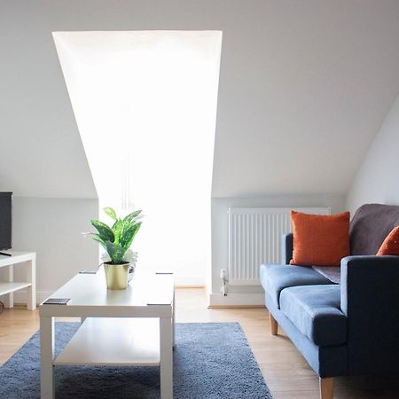 Town Centre Apartment With Free Parking Лафборо Экстерьер фото