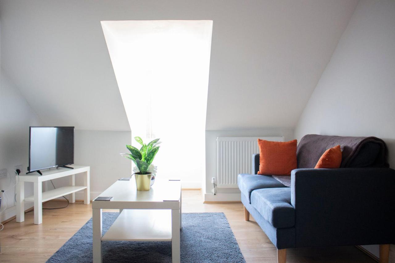 Town Centre Apartment With Free Parking Лафборо Экстерьер фото