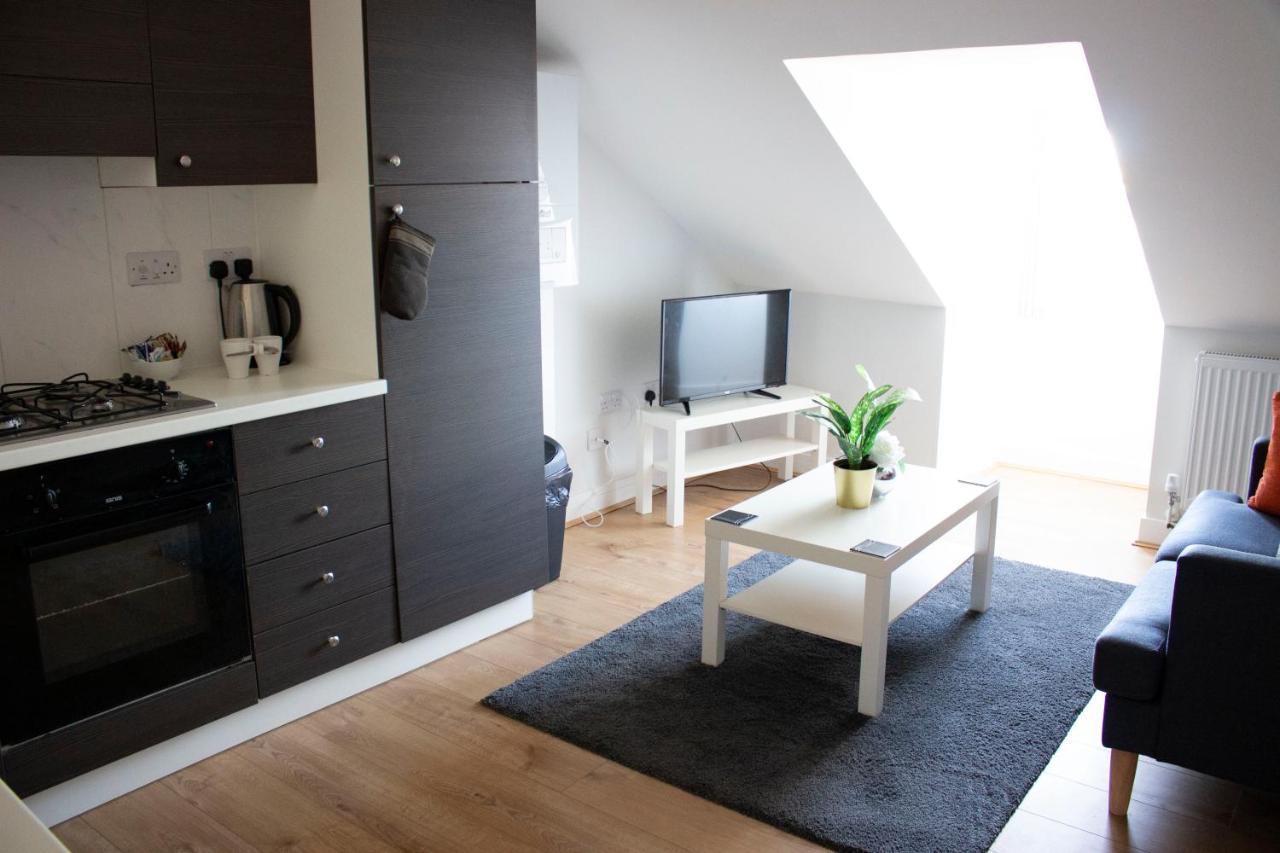 Town Centre Apartment With Free Parking Лафборо Экстерьер фото